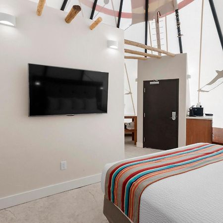 Bluff Dwellings Resort エクステリア 写真