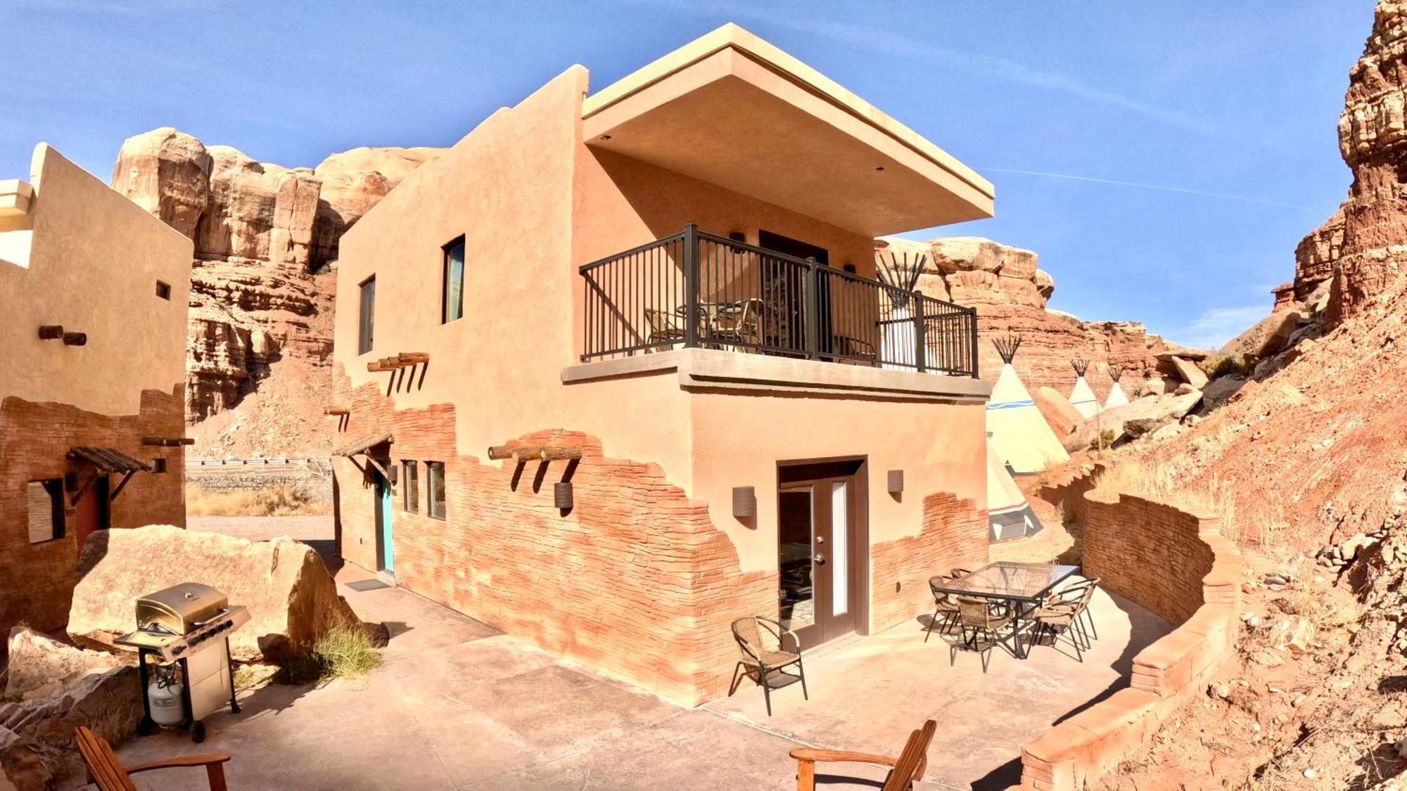 Bluff Dwellings Resort エクステリア 写真